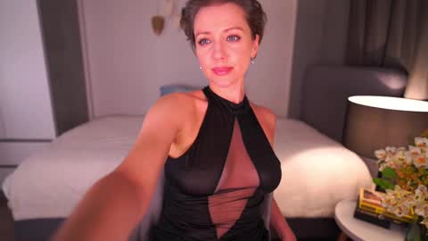 Snapshot of jessideen chatting on 11, 2, 2025 Jessica online show from 11, 2, 2025