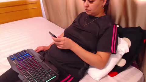 jessiestar3 online show from 16, 3, 2026