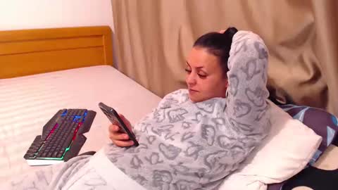 Snapshot of jessiestar3 chatting on 20, 4, 2026 jessiestar3 online show from 20, 4, 2026