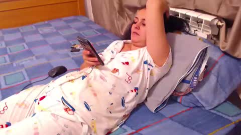Snapshot of jessiestar3 chatting on 9, 5, 2026 jessiestar3 online show from 9, 5, 2026