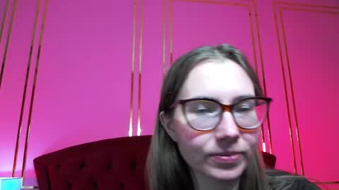 JessieStarrr online show from 13, 4, 2026