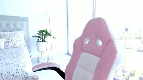 Snapshot of jessikapalmer chatting on 2, 12, 2024 online show from 2, 12, 2024