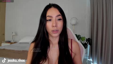 Snapshot of jessikapalmer chatting on 6, 10, 2025 online show from 6, 10, 2025