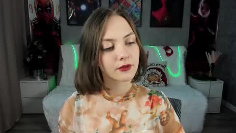 JesssWalker online show from 10, 1, 2025