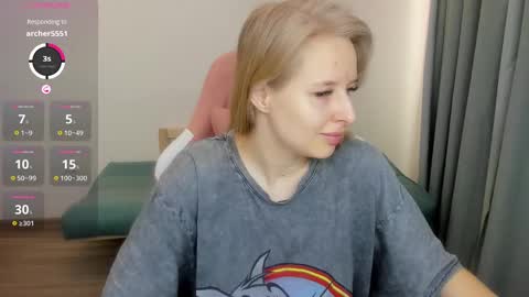 Snapshot of jessy_comely chatting on 9, 3, 2025 Jessy online show from 9, 3, 2025