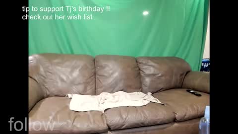 Snapshot of jessyboi0504 chatting on 22, 10, 2025 seductress Cyber Succubus online show from 22, 10, 2025