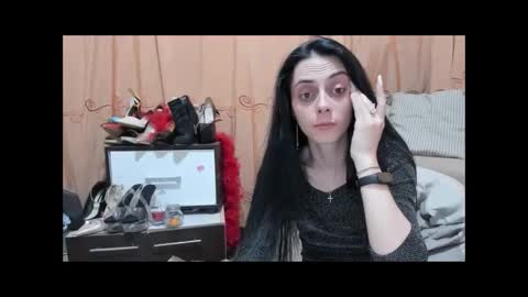 Jessylonghair online show from 9, 6, 2026