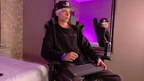 Snapshot of jessywhite1 chatting on 6, 6, 2026 Jessy online show from 6, 6, 2026