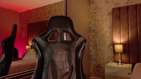 Snapshot of jessywhite1 chatting on 10, 7, 2026 Jessy online show from 10, 7, 2026