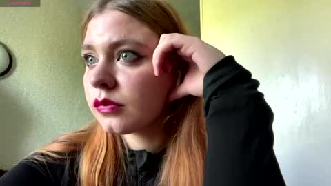 Snapshot of jesusgutzwiller chatting on 17, 5, 2026 Violetta online show from 17, 5, 2026