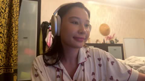 Lynn online show from 14, 11, 2025