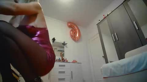 jesy online show from 11, 11, 2025