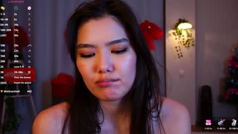 Hi all. My name is Naomi and Im glad to see you in my room  online show from 7, 1, 2025