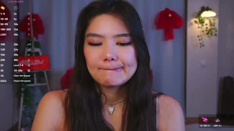 Hi all. My name is Naomi and Im glad to see you in my room  online show from 15, 1, 2025