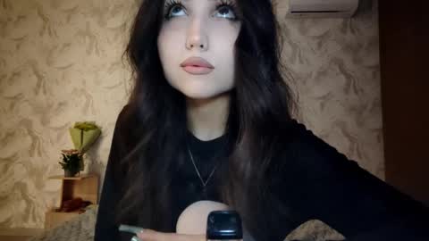 I am Gina ntmu Lets hit 10 Thumbs Up together online show from 15, 3, 2026