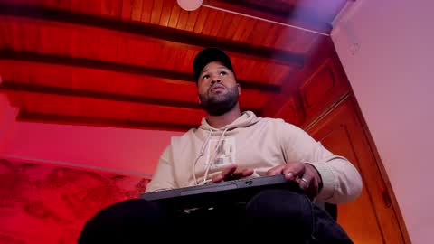 jeus_stanley online show from 30, 3, 2026