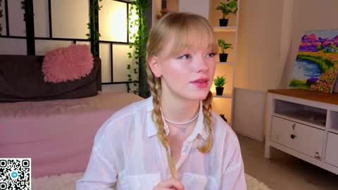 Gwen online show from 12, 3, 2026