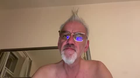 Snapshot of jewlronny chatting on 3, 2, 2025 jewlronny online show from 3, 2, 2025