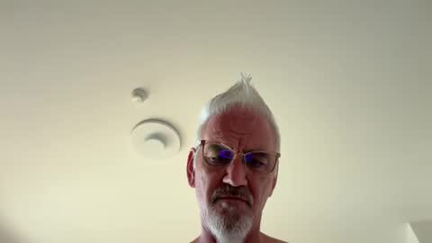 Snapshot of jewlronny chatting on 13, 10, 2025 jewlronny online show from 13, 10, 2025