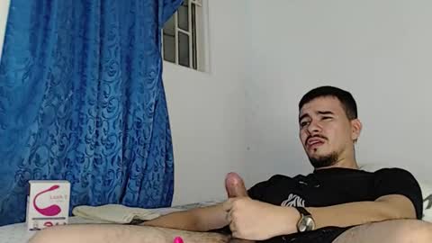 Snapshot of jeycob_happy97 chatting on 17, 10, 2025 Juan David online show from 17, 10, 2025