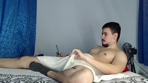 Snapshot of jeycob_happy97 chatting on 18, 6, 2026 Juan David online show from 18, 6, 2026