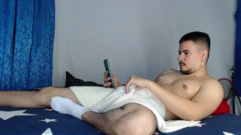 Snapshot of jeycob_happy97 chatting on 20, 6, 2026 Juan David online show from 20, 6, 2026