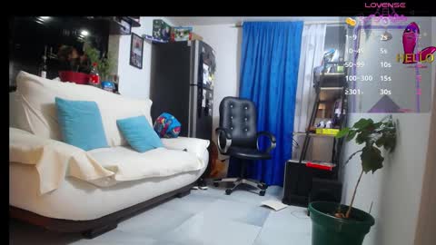 Snapshot of jezabel_purple chatting on 11, 1, 2025 Camila online show from 11, 1, 2025