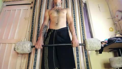 Snapshot of jharol_cardona chatting on 9, 6, 2026 Jharol online show from 9, 6, 2026