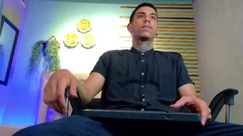 Snapshot of jharol_cardona chatting on 17, 7, 2026 Jharol online show from 17, 7, 2026