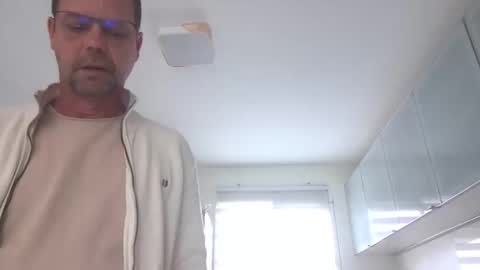 Snapshot of jhmec44000 chatting on 31, 5, 2026 jhmec44000 online show from 31, 5, 2026
