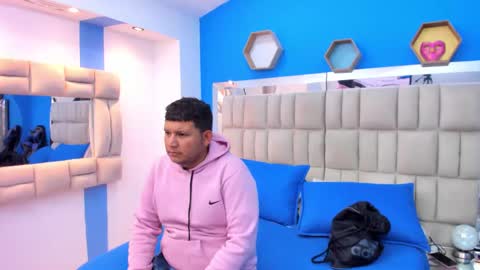 jhon_and_catalina online show from 11, 10, 2025