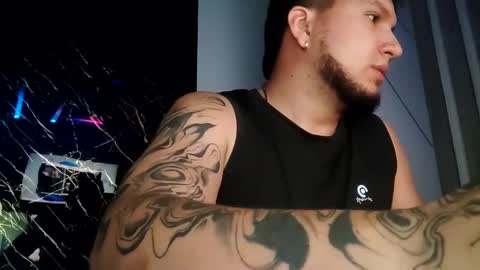 Snapshot of jhon_gottti chatting on 1, 2, 2025 jhon online show from 1, 2, 2025