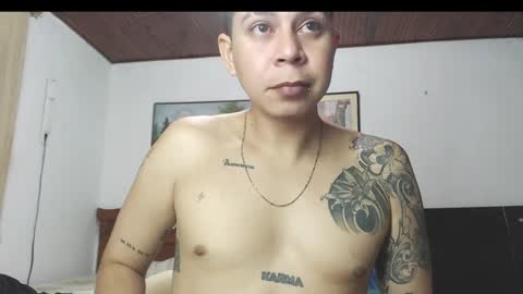 Snapshot of jhon_tommy chatting on 13, 12, 2024 jhon tommy online show from 13, 12, 2024