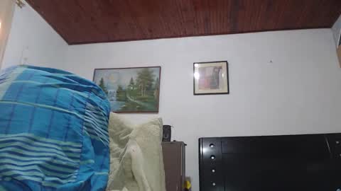 Snapshot of jhon_tommy chatting on 7, 1, 2025 jhon tommy online show from 7, 1, 2025