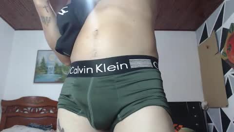 Snapshot of jhon_tommy chatting on 17, 2, 2025 jhon tommy online show from 17, 2, 2025