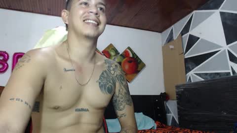 Snapshot of jhon_tommy chatting on 4, 2, 2026 jhon tommy online show from 4, 2, 2026