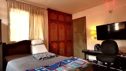 Jhon wich2 online show from 4, 11, 2025