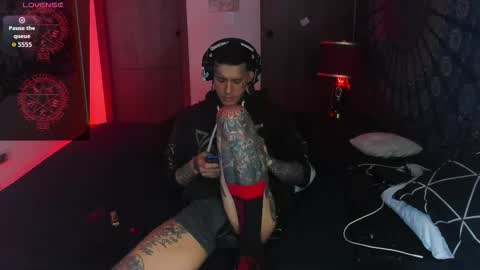 jhonny_ackerman online show from 2, 12, 2025