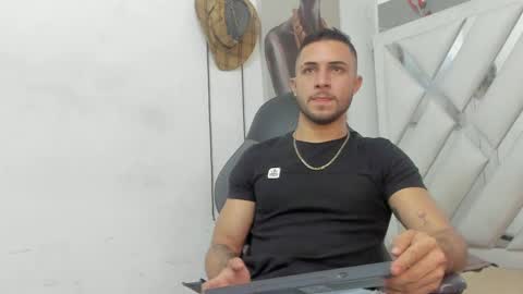 jhonny online show from 10, 2, 2025