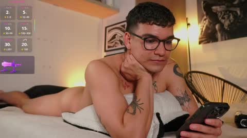 Jhonny  online show from 11, 4, 2026