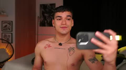 Snapshot of jhonnyx_ chatting on 13, 5, 2026 Jhonny online show from 13, 5, 2026