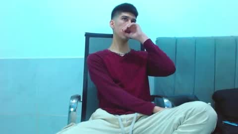 jhony_sex3 online show from 13, 3, 2026