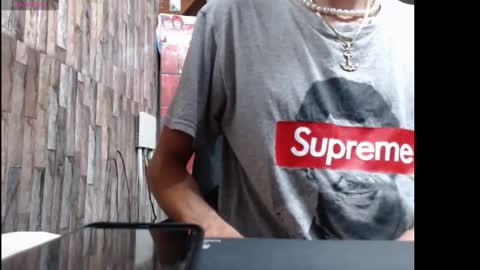 jhosuamoore2 online show from 8, 11, 2025