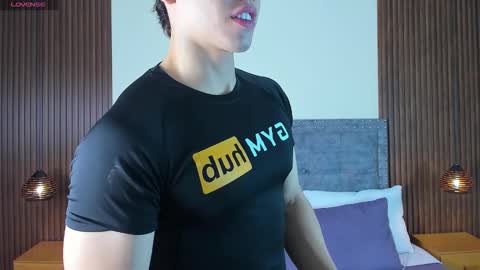 jhoumod_21 online show from 5, 11, 2025