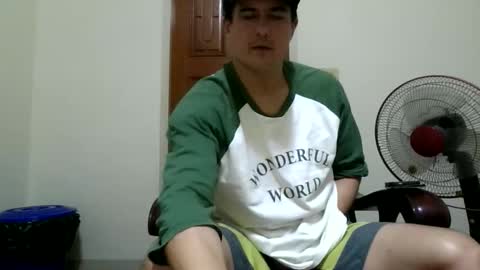 Snapshot of jhwozy chatting on 4, 10, 2025 jhwozy online show from 4, 10, 2025