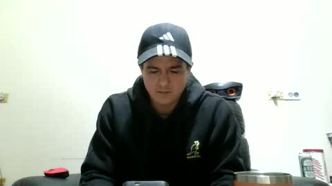 Snapshot of jhwozy chatting on 2, 11, 2025 jhwozy online show from 2, 11, 2025