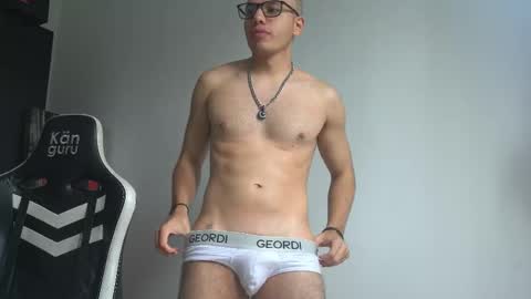 Snapshot of jhx15x chatting on 9, 2, 2026 Jhx online show from 9, 2, 2026