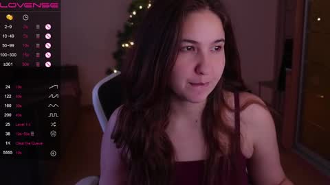 jia_lisaa online show from 8, 12, 2024