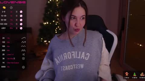 jia_lisaa online show from 30, 12, 2024