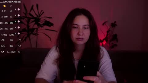 jia_lisaa online show from 29, 9, 2025